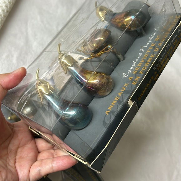 🖤JOIE de VIVRE 4 Eggplant Napkin Rings + 6 Knife rests bundle - Picture 6 of 10